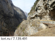 Черекская теснина в Кабардино-Балкарии (2015 год). Стоковое фото, фотограф Алексей Гусев / Фотобанк Лори