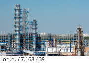 Московский нефтеперерабатывающий завод в Капотне, Россия. Стоковое фото, фотограф Юрий Губин / Фотобанк Лори
