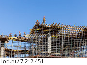 Каркас дома (2013 год). Редакционное фото, фотограф Андрей Колабухин / Фотобанк Лори