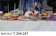 Пасхальные куличи. Храм святого великомученика Феодора Тирона. Москва (2015 год). Редакционное видео, видеограф Сергей Соболев / Фотобанк Лори