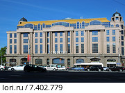 Деловой и торговый центр "Новинский" (2015 год). Редакционное фото, фотограф николай / Фотобанк Лори