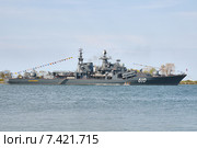 Эскадренный миноносец "Настойчивый". Балтийск (2015 год). Редакционное фото, фотограф Сергей Куров / Фотобанк Лори