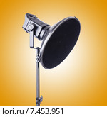 Studio light stand isolated on the white. Стоковое фото, фотограф Elnur / Фотобанк Лори