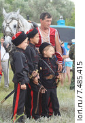 Казачьи дети на празднике (2011 год). Редакционное фото, фотограф Нина Ефремова / Фотобанк Лори