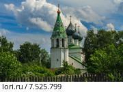 Никольская церковь.Костромская область. Деревня Поддубное (2015 год). Стоковое фото, фотограф Виктор Сухарев / Фотобанк Лори