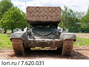 Тяжелая огнеметная система ТОС-1А "Солнцепек" на полигоне. Парк "Патриот". "Армия-2015". Кубинка, Алабино. Редакционное фото, фотограф Алексей Бок / Фотобанк Лори