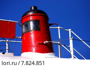 red port hamburg left larboard. Стоковое фото, фотограф Thomas Rabbe / PantherMedia / Фотобанк Лори
