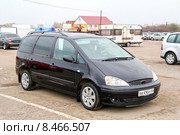 Ford Galaxy (2012 год). Редакционное фото, фотограф Art Konovalov / Фотобанк Лори