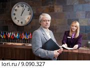 Business traveler. Стоковое фото, фотограф Roberts Ratuts / PantherMedia / Фотобанк Лори