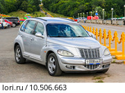 Chrysler PT Cruiser (2014 год). Редакционное фото, фотограф Art Konovalov / Фотобанк Лори