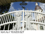 church goal gate passage estonia. Стоковое фото, фотограф Carmen Mair / PantherMedia / Фотобанк Лори