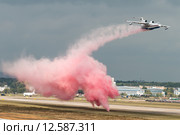 Бе-200. Самолет амфибия МЧС России для тушения пожаров. (2015 год). Редакционное фото, фотограф Алексей Бок / Фотобанк Лори