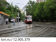 Москва, 27 трамвай на Соболевском проезде (2015 год). Редакционное фото, фотограф Володина Ольга / Фотобанк Лори