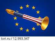 Золотая дудка с флагом США на фоне флага Евросоюза. Стоковая иллюстрация, иллюстратор elena_a / Фотобанк Лори