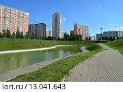 Дюссельдорфский парк. Москва (2015 год). Редакционное фото, фотограф lana1501 / Фотобанк Лори