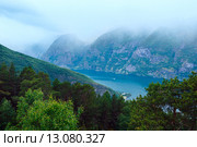 View from Stegastein Viewpoint (Aurland, Norway) Стоковое фото, фотограф Юрий Брыкайло / Фотобанк Лори