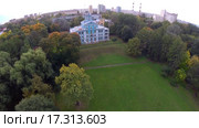 Усадьба Новознаменка, Петербург, съемка с воздуха (2015 год). Стоковое видео, видеограф Всеволод / Фотобанк Лори