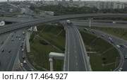 Автомобильная развязка в Ховрино: трасса М-11 - МКАД. Съемка с дрона. Стоковое видео, видеограф Евгений Ковалев / Фотобанк Лори