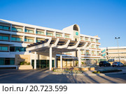 Кипр. Constantinou Bros Pioneer Beach Hotel (2015 год). Редакционное фото, фотограф Михаил Ворожцов / Фотобанк Лори