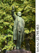 Памятник В.И. Ленину. Город Боровск Калужской области (2015 год). Редакционное фото, фотограф lana1501 / Фотобанк Лори