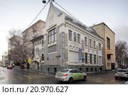 Москва дом 6 на углу переулков Малого Ржевского и Хлебного (2015 год). Редакционное фото, фотограф Дмитрий Неумоин / Фотобанк Лори