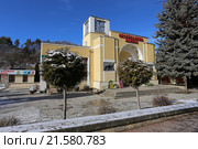 Октябрьские ванны на Курортном бульваре в городе Кисловодске (2016 год). Редакционное фото, фотограф Алексей Гусев / Фотобанк Лори