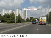 Подмосковный город Одинцово, дома на  Можайском шоссе (2015 год). Редакционное фото, фотограф Дмитрий Неумоин / Фотобанк Лори