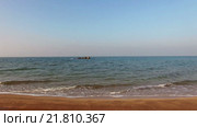 Полет над берегом моря. Крым. Генеральские пляжи. Золотое, Курортное. Стоковое видео, видеограф Анатолий Типляшин / Фотобанк Лори