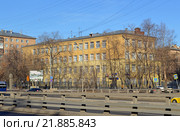 Москва. Волоколамское шоссе дом 12. Школа № 1252 имени Сервантеса, корпус начальных классов (2016 год). Редакционное фото, фотограф Александр Замараев / Фотобанк Лори