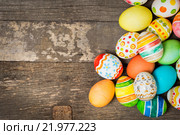 Easter eggs on wooden. Стоковое фото, фотограф Типляшина Евгения / Фотобанк Лори