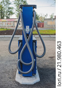 Газозаправочная колонка - фронтальный вид. Стоковое фото, фотограф Николай Лемешев / Фотобанк Лори