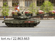 Российский основной боевой танк - Т-90А на репетиции парада в честь Дня Победы, Москва, 2016. Редакционное фото, фотограф Алексей Гусев / Фотобанк Лори