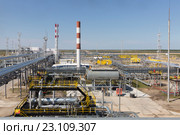 Газоконденсатные месторождения Роснефть ЗАО "Роспан Интернешнл" (2016 год). Редакционное фото, фотограф Михаил Рыбачек / Фотобанк Лори