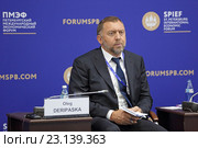 Олег Дерипаска - российский бизнесмен, миллиардер, владелец компании "Базовый элемент", президент Объединенной компании "Русал" на Петербургском международном экономическом форуме ПМЭФ-2016. Редакционное фото, фотограф Игорь Долгов / Фотобанк Лори