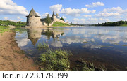 Кремль во Пскове (2016 год). Стоковое видео, видеограф Яна Королёва / Фотобанк Лори
