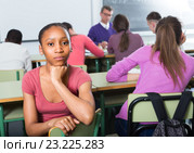 Student outcast in the class. Стоковое фото, фотограф Яков Филимонов / Фотобанк Лори