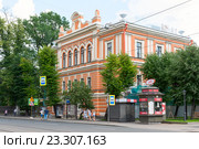 Центр психолого-педагогической реабилитации и коррекции Санкт-Петербурга (ГОУ ЦППРК) для детей, нуждающихся в психолого-педагогической и медико-социальной помощи. Здание бывшего Ощества спасения на водах. (2016 год). Редакционное фото, фотограф Александр Щепин / Фотобанк Лори