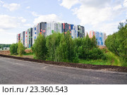 Новостройки нового квартала района Северный в Москве (2016 год). Стоковое фото, фотограф Алёшина Оксана / Фотобанк Лори