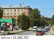 Центральная улица И.М. Беклемищева в городе Узловая Тульской области. (2016 год). Редакционное фото, фотограф Знаменский Олег / Фотобанк Лори