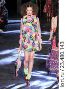 PARIS, FRANCE - OCTOBER 01: A model walks the runway during the Manish Arora show as part of the Paris Fashion Week Womenswear Spring/Summer 2016 on October 1, 2015 in Paris, France. Редакционное фото, фотограф Anton Oparin / Фотобанк Лори