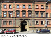 Санкт-Петербург, улица Миллионная дом 19, фасад (2016 год). Редакционное фото, фотограф Дмитрий Неумоин / Фотобанк Лори