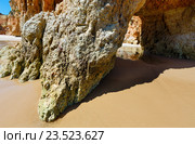 Algarve beach Dos Tres Irmaos (Portugal) Стоковое фото, фотограф Юрий Брыкайло / Фотобанк Лори