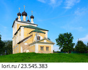 Храм святых мучеников Флора и Лавра, Углич, Россия (2016 год). Стоковое фото, фотограф Ольга Коцюба / Фотобанк Лори