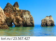 Algarve beach Dos Tres Irmaos (Portugal) Стоковое фото, фотограф Юрий Брыкайло / Фотобанк Лори