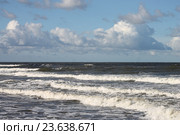 Водная гладь Балтики. Стоковое фото, фотограф Наташа Антонова / Фотобанк Лори