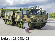 ГАЗ-3344-20 - двухзвенный гусеничный транспортер-тягач снегоболотоходный плавающий легкий на Международном военно-техническом форуме "Армия-2016" Редакционное фото, фотограф Игорь Долгов / Фотобанк Лори