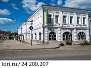 Гостиничный комплекс Лионъ. Ростов Великий (2014 год). Редакционное фото, фотограф Александр Щепин / Фотобанк Лори