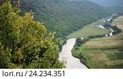 Панорама реки. Стоковое видео, видеограф Vitalii Popov / Фотобанк Лори