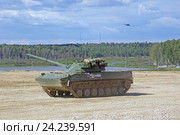 Самоходная противотанковая десантная пушка 2С25М "Спрут-СДМ1" на Международном военно-техническом форуме "Армия-2016". Московская область, полигон "Алабино" Редакционное фото, фотограф Игорь Долгов / Фотобанк Лори