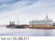 Русский крейсер «Аврора» в Санкт-Петербурге, Россия (2016 год). Редакционное фото, фотограф Anna P. / Фотобанк Лори